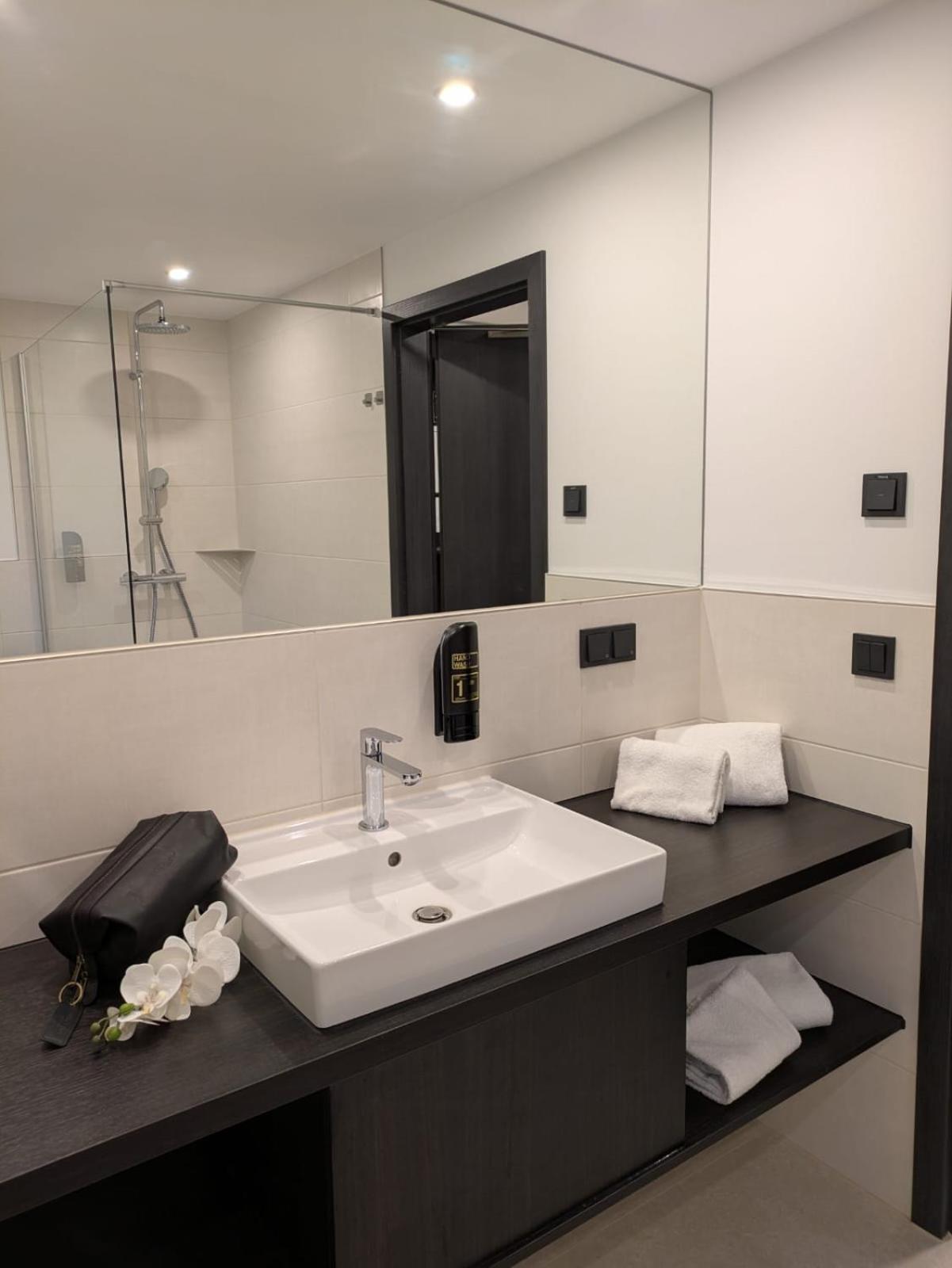 Seehotel Ecktannen Waren  Zewnętrze zdjęcie
