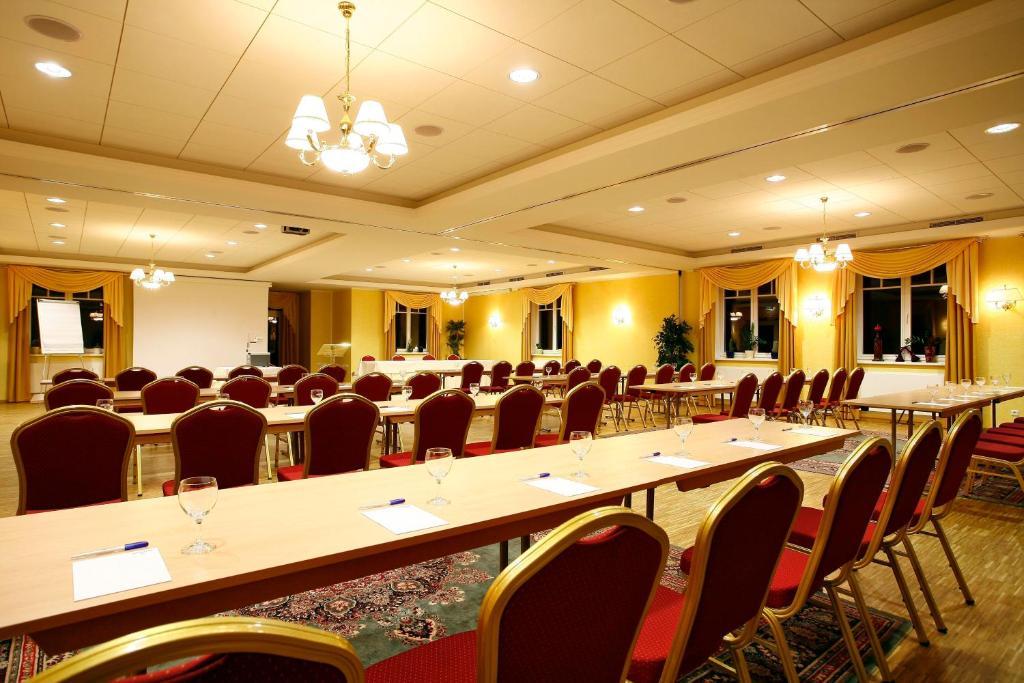 Seehotel Ecktannen Waren  Zewnętrze zdjęcie